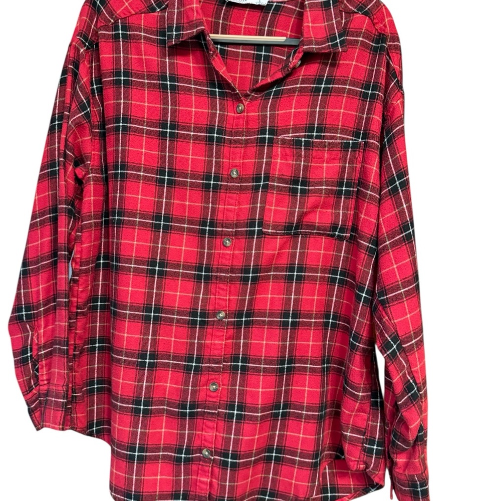 Hollister Women’s Size Large Red and Black Plaid Button Down Shirt Flannel
